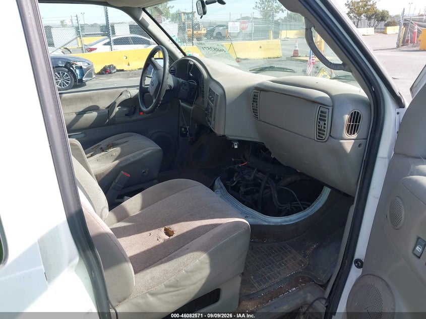 2005 CHEVROLET ASTRO auction photo 5