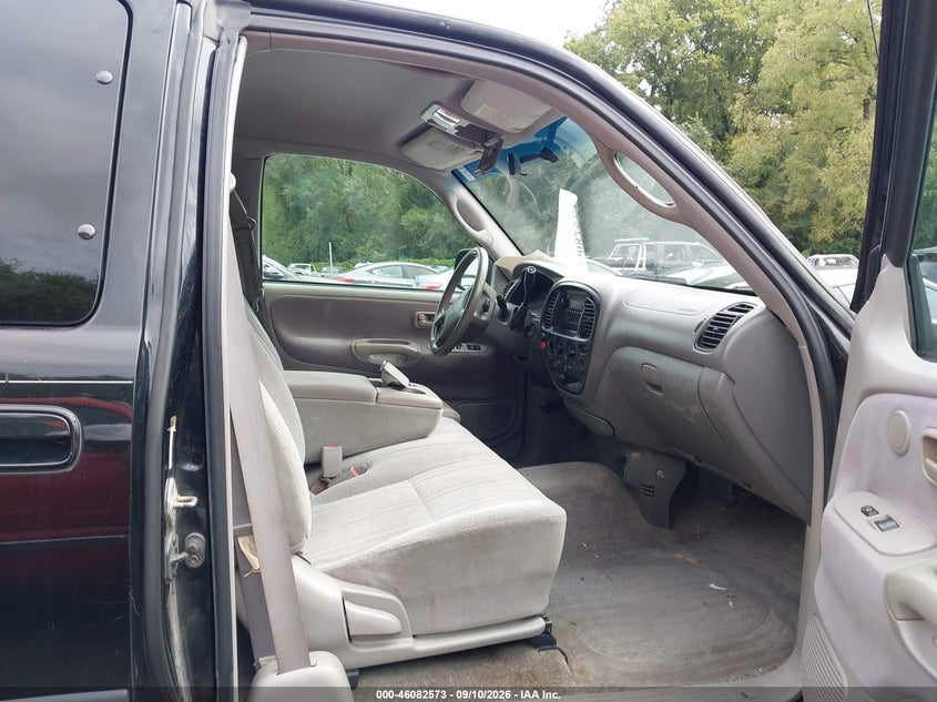 2000 TOYOTA TUNDRA auction photo 5