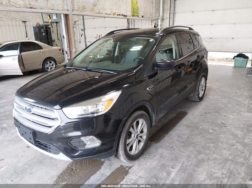 Vin: 1fmcu9gd9jud08921, lot: 46582126, ford escape se 20182