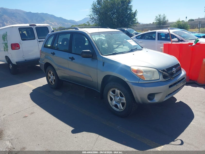 2004 TOYOTA RAV4 auction photo 1