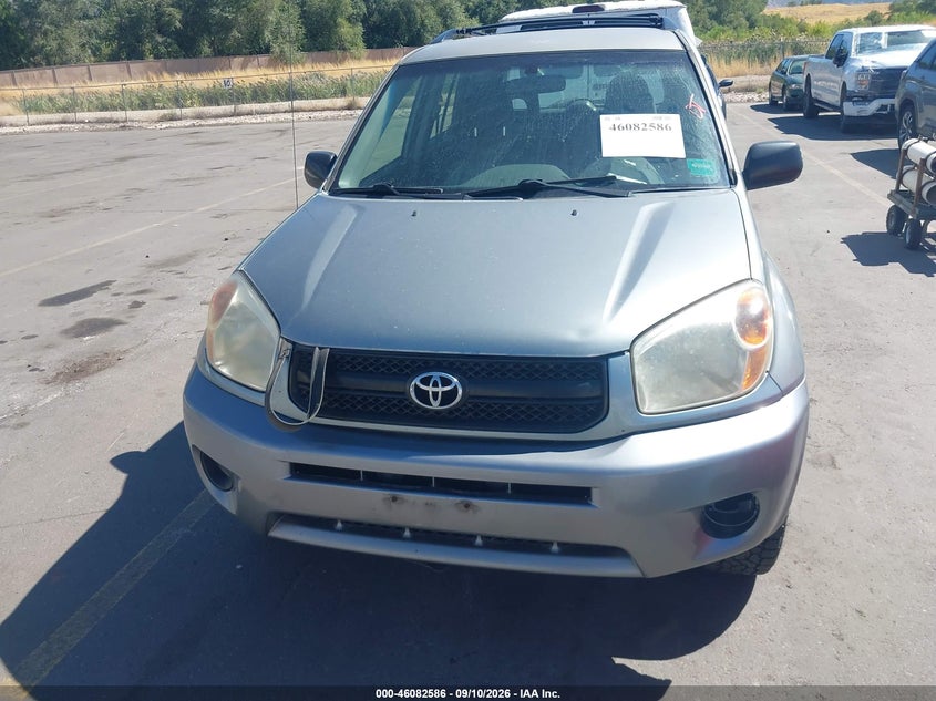 2004 TOYOTA RAV4 auction photo 6