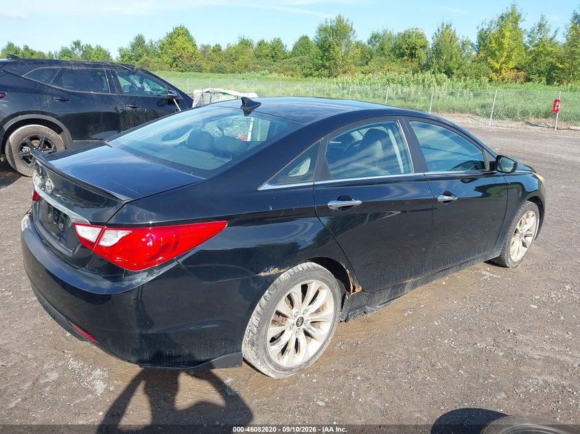 2011 HYUNDAI SONATA auction photo 4