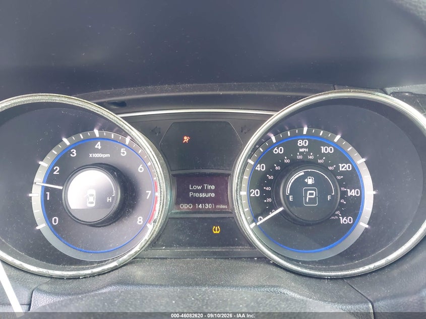2011 HYUNDAI SONATA auction photo 7