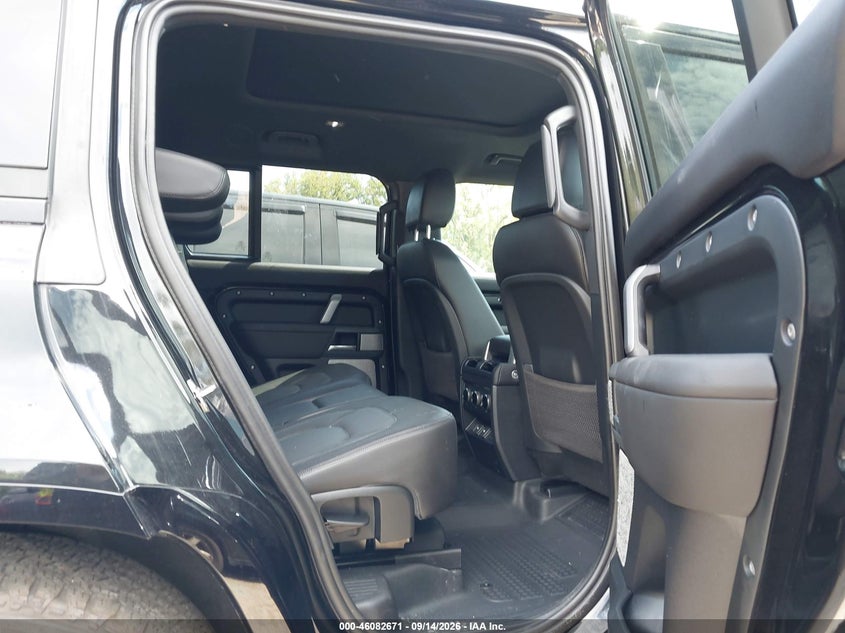 2024 LAND ROVER DEFENDER 130 P400 X-DYNAMIC SE · Фото 8