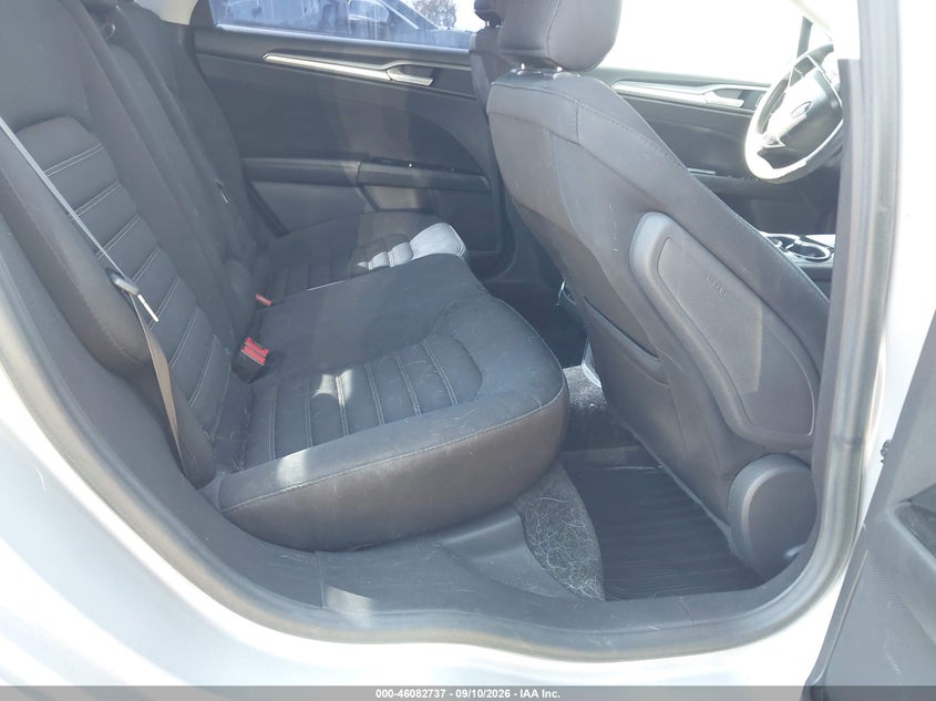 2015 FORD FUSION auction photo 8