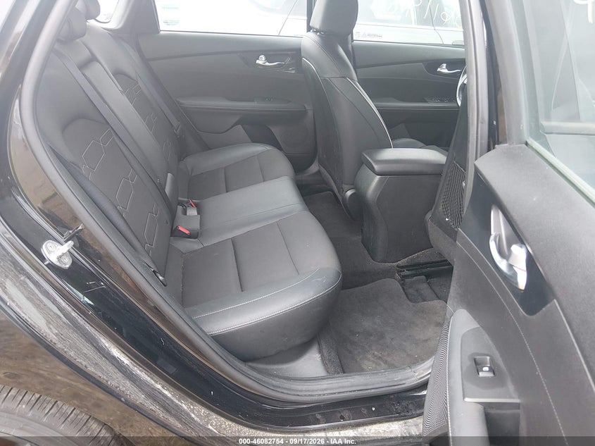 KIA K5 2025 VIN KNAG64J73S5296893