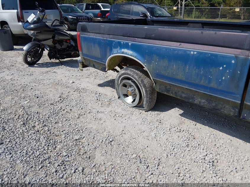 1992 FORD F150 auction photo 6