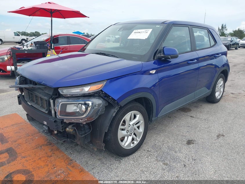 2021 Hyundai Venue, Front End, IAAI, VIN KMHRB8A36MU068614 — photo 2