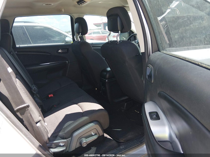 2014 DODGE JOURNEY auction photo 8