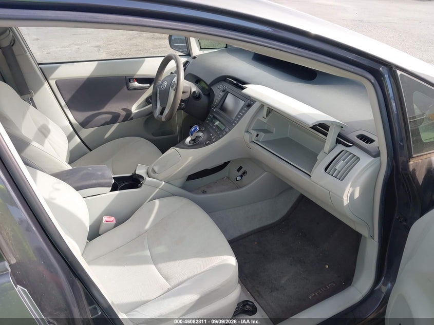 2010 TOYOTA PRIUS auction photo 5
