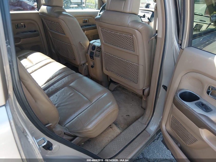 HONDA PILOT 2003 VIN 2HKYF18683H550263