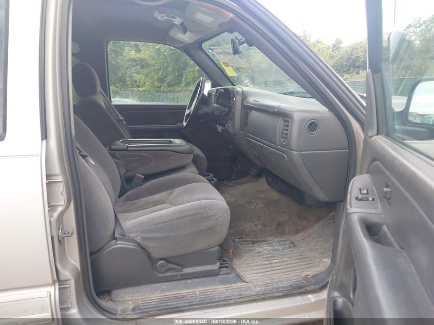 2005 CHEVROLET SILVERADO 2500HD auction photo 5