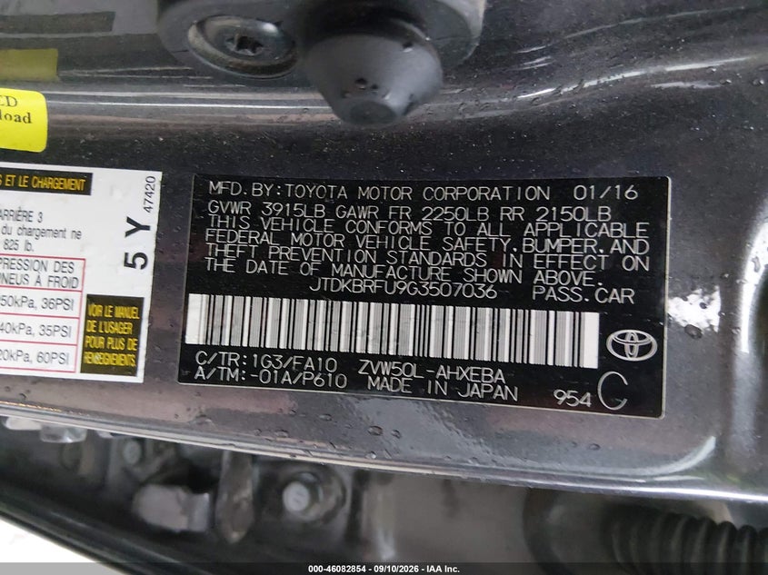 TOYOTA PRIUS - zdjęcie 9