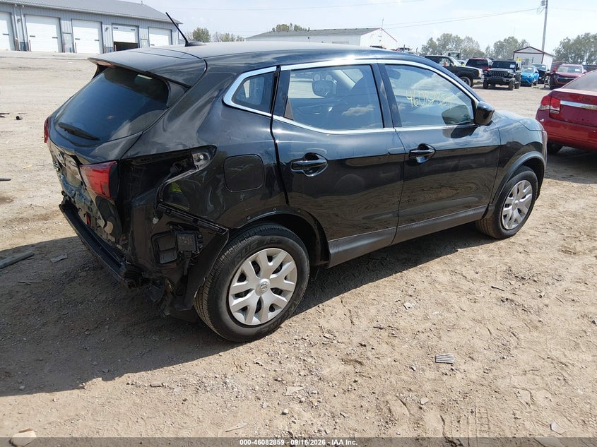 Vin: jn1bj1cp0kw528032, lot: 46582406, nissan rogue sport s 20194