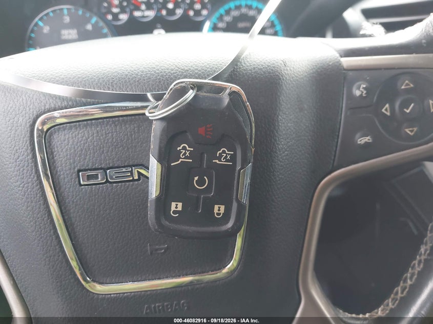 GMC YUKON - zdjęcie 11