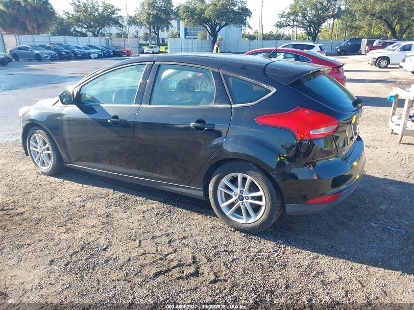 Vin: 1fadp3k26jl209150, lot: 46582484, ford focus se 20183