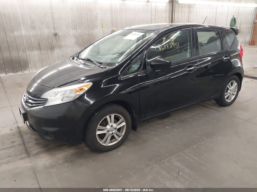2015 Nissan Note, Normal Wear & Tear, IAAI, VIN 3N1CE2CP0FL407799 — photo 2