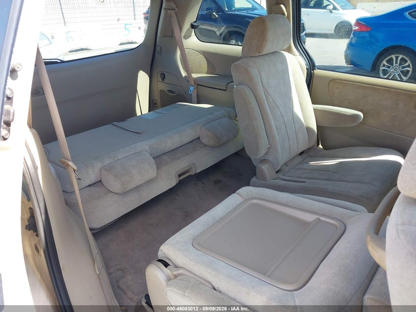 2002 MAZDA MPV auction photo 8