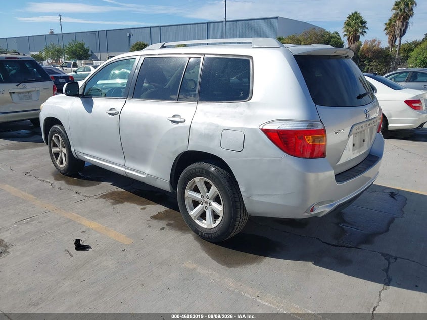 2008 TOYOTA HIGHLANDER auction photo 3