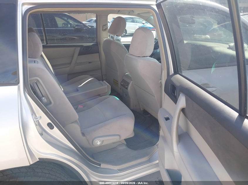 2008 TOYOTA HIGHLANDER auction photo 8
