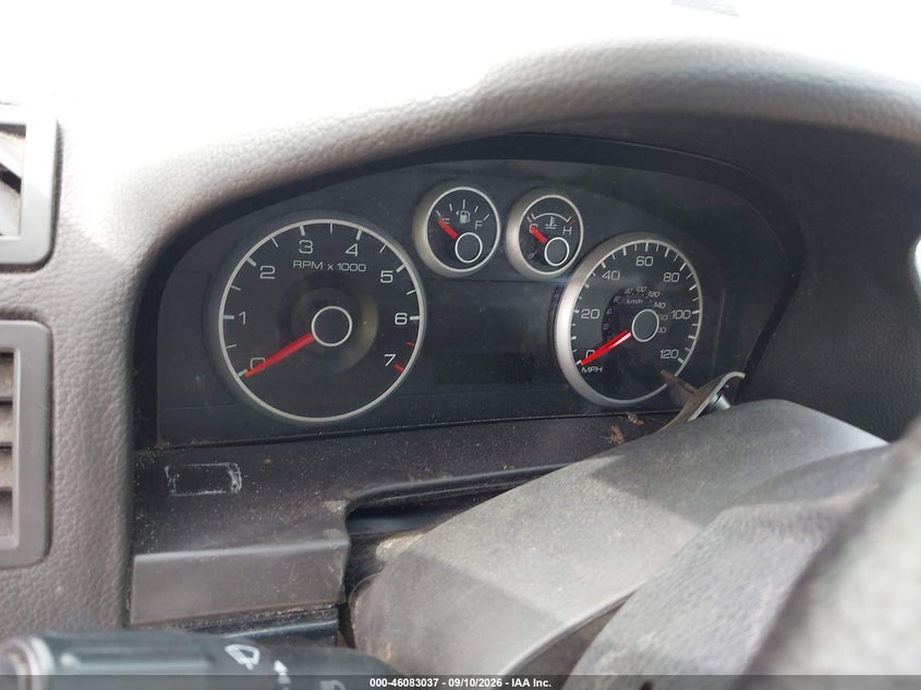 2008 FORD FUSION auction photo 7