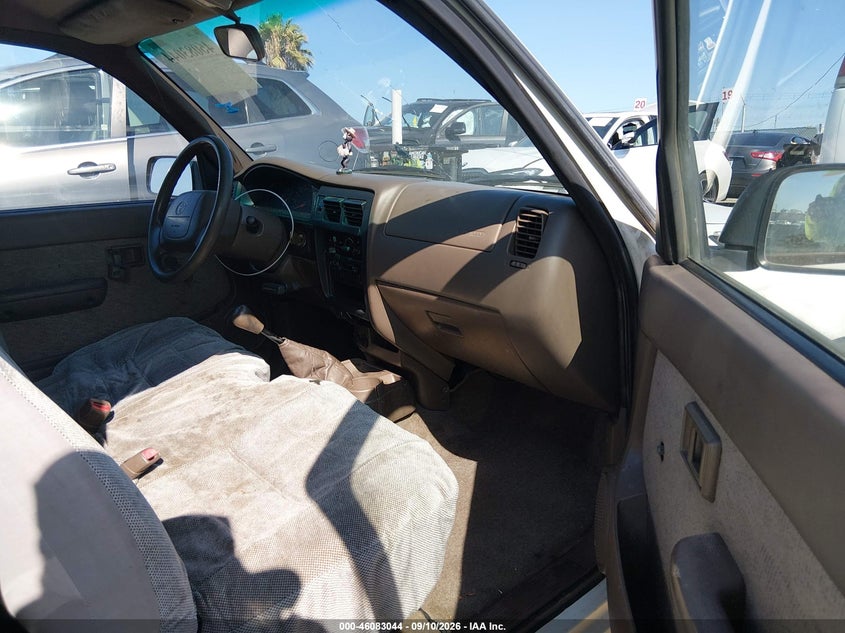 1998 TOYOTA TACOMA auction photo 5