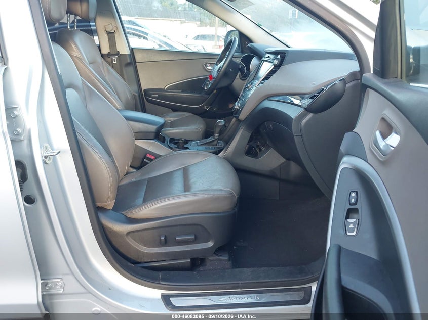 2015 HYUNDAI SANTA FE auction photo 5