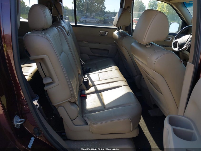 2010 HONDA PILOT auction photo 8