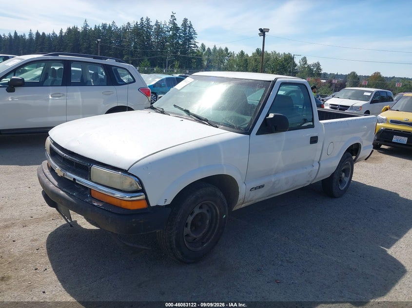 2001 CHEVROLET S-10 auction photo 2