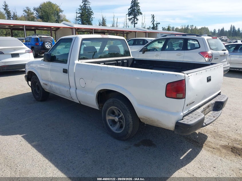 2001 CHEVROLET S-10 auction photo 3