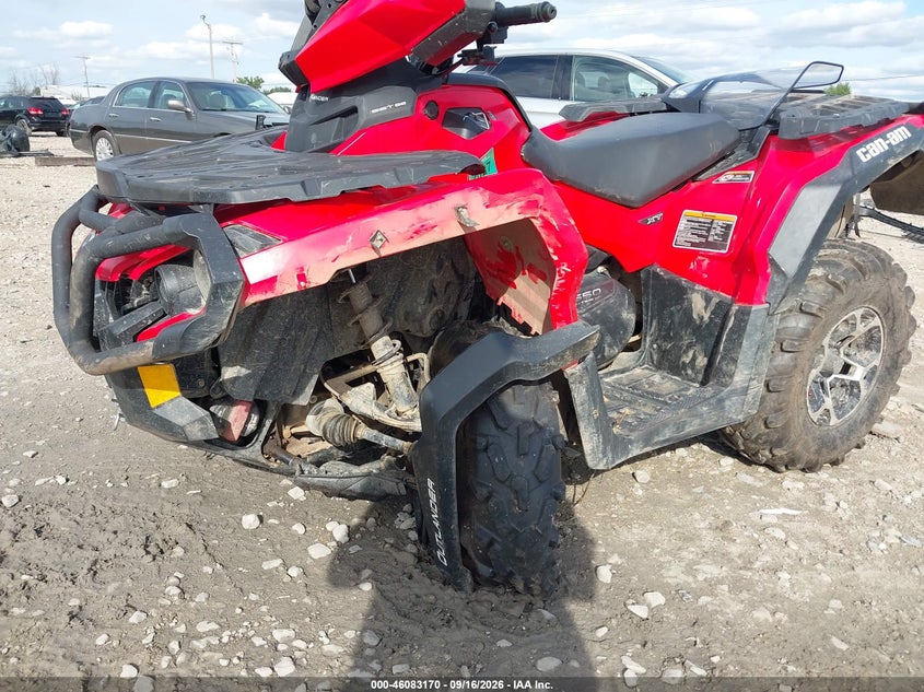 CAN-AM OUTLANDER 2014