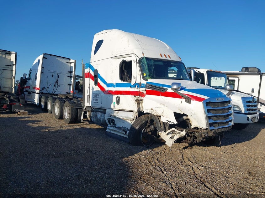 2020 FREIGHTLINER NEW CASCADIA 126
