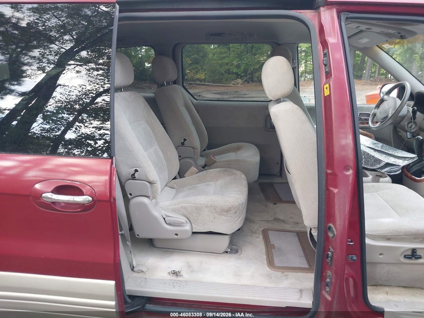 2004 KIA SEDONA auction photo 8