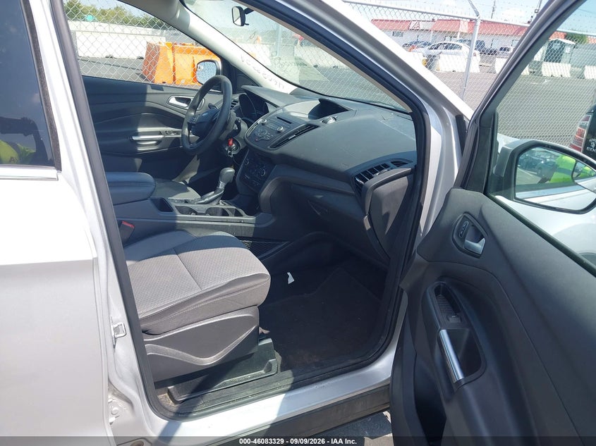 2017 FORD ESCAPE auction photo 5