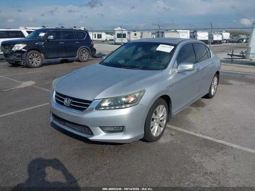 2013 Honda Accord, Right Rear, IAAI, VIN 1HGCR3F89DA025109 — photo 2