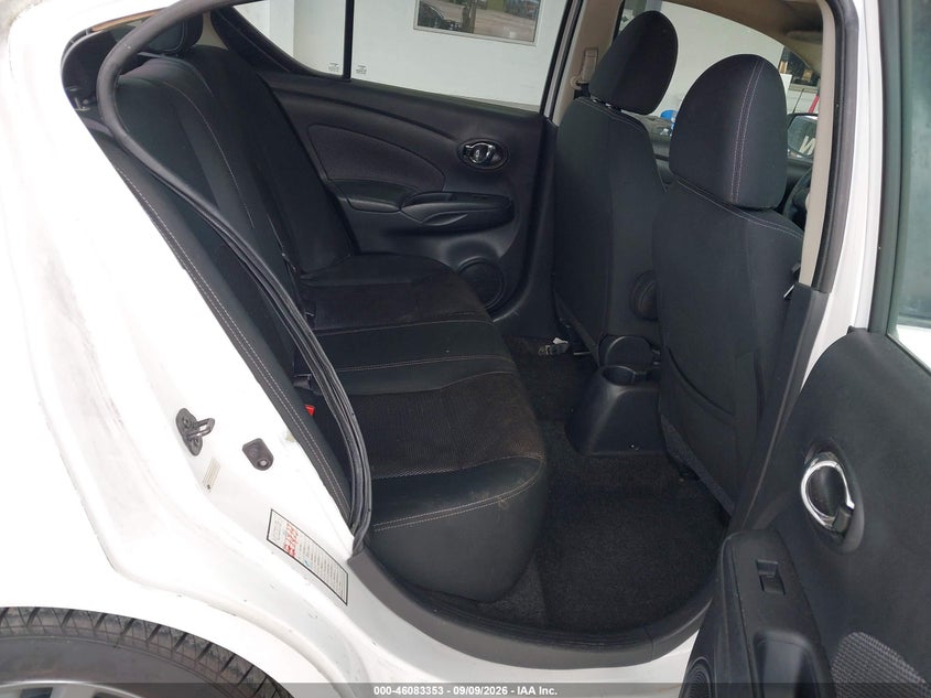 2018 NISSAN VERSA auction photo 8