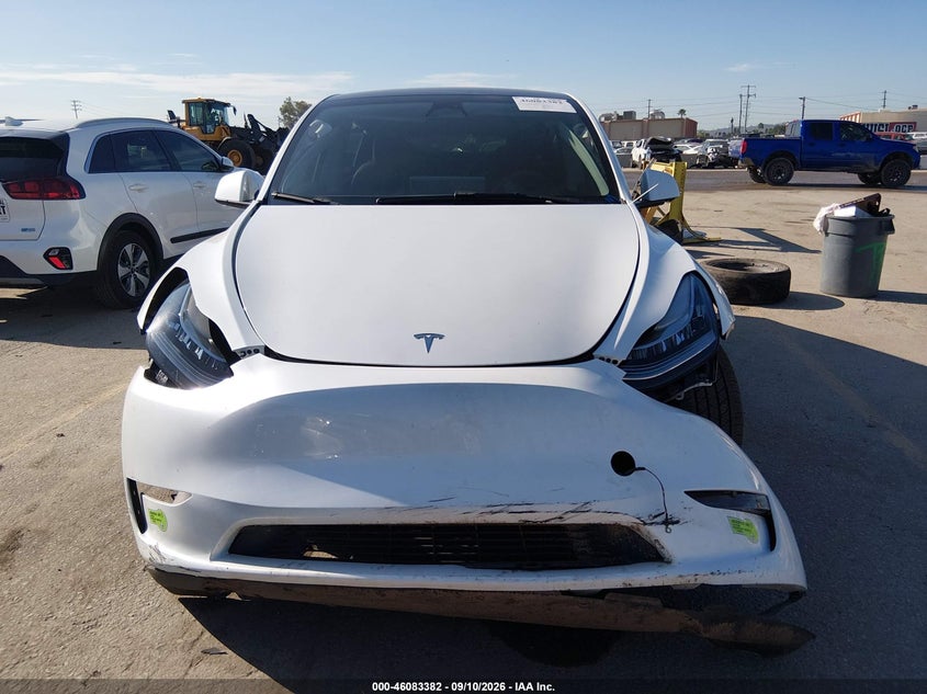 TESLA MODEL Y - zdjęcie 14