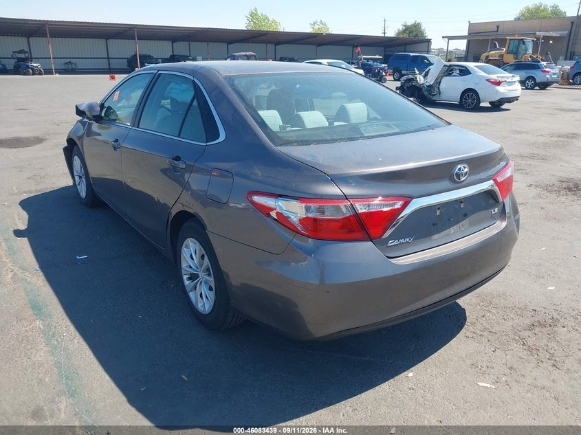 Vin: 4t1bf1fk0fu947882, lot: 46582986, toyota camry le 20153