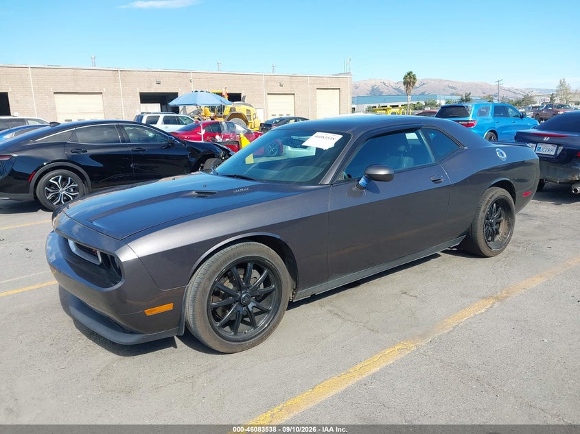 Vin: 2c3cdybt6eh185542, lot: 46583085, dodge challenger r/t 20142