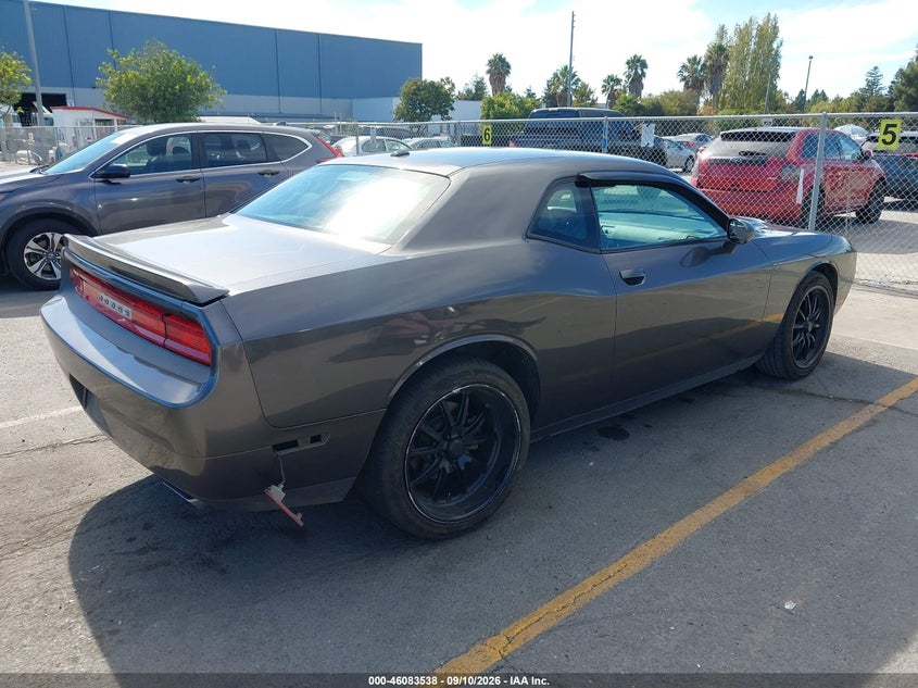 Vin: 2c3cdybt6eh185542, lot: 46583085, dodge challenger r/t 20144