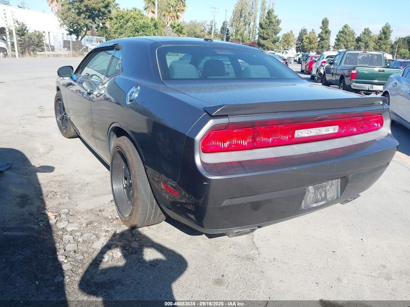 Vin: 2c3cdybt6eh185542, lot: 46583085, dodge challenger r/t 20143