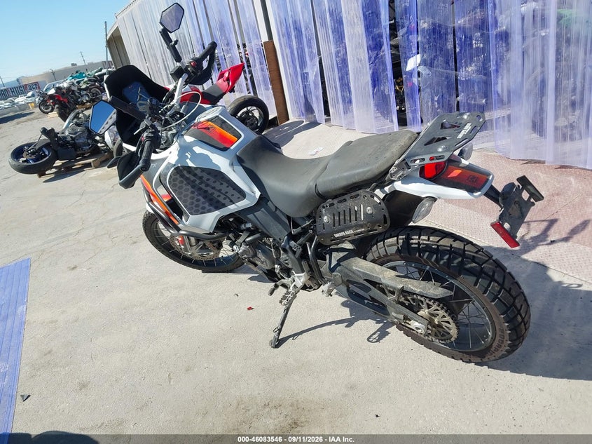 DUCATI DESERT X 2023