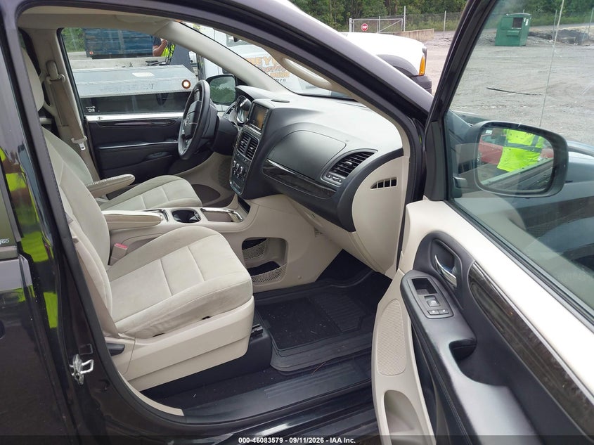 2013 DODGE GRAND CARAVAN auction photo 5