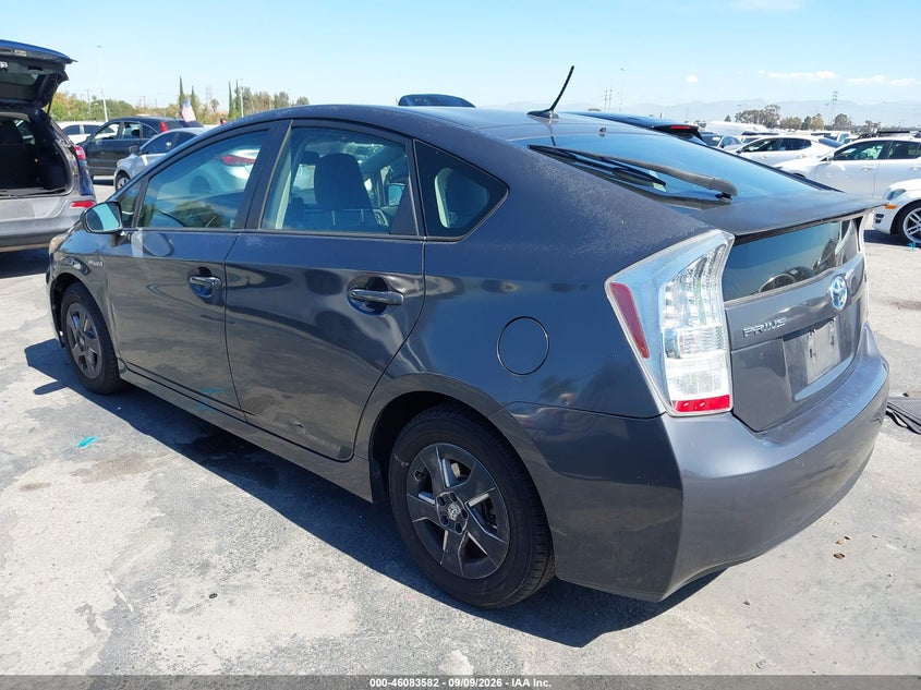 2011 TOYOTA PRIUS auction photo 3