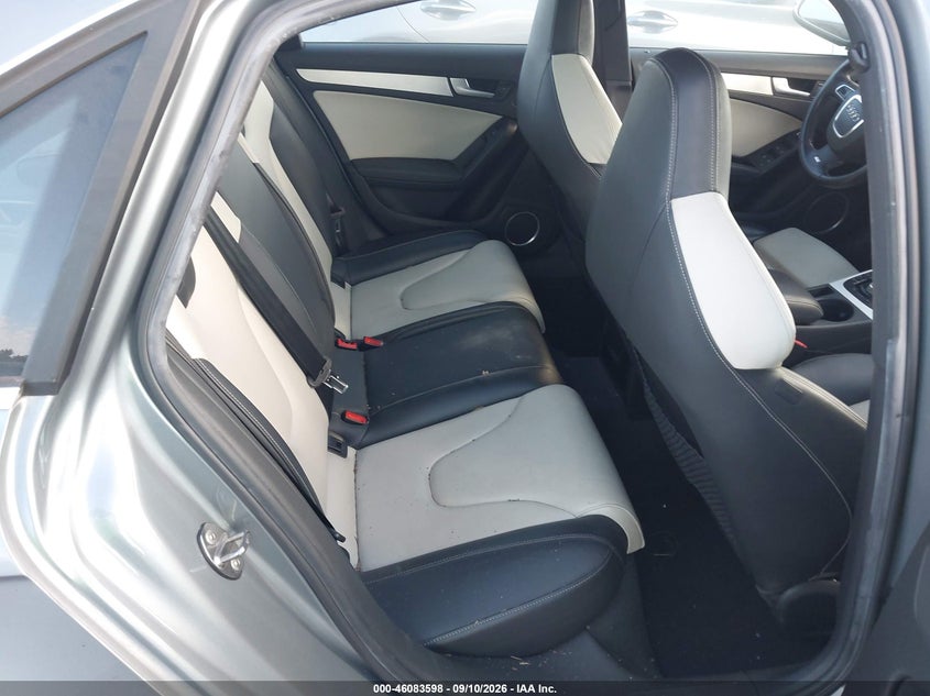 2010 AUDI S4 auction photo 8