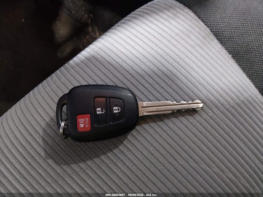 2014 TOYOTA PRIUS C HATCHBACK 1.5L I-4 DOHC, VVT, REGULAR , 73HP