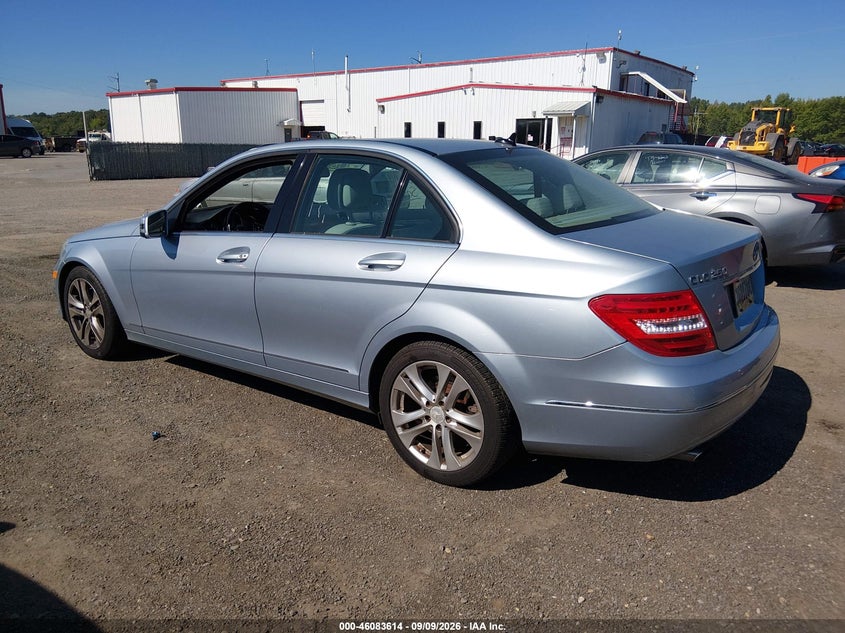 2013 MERCEDES-BENZ C 250 auction photo 3