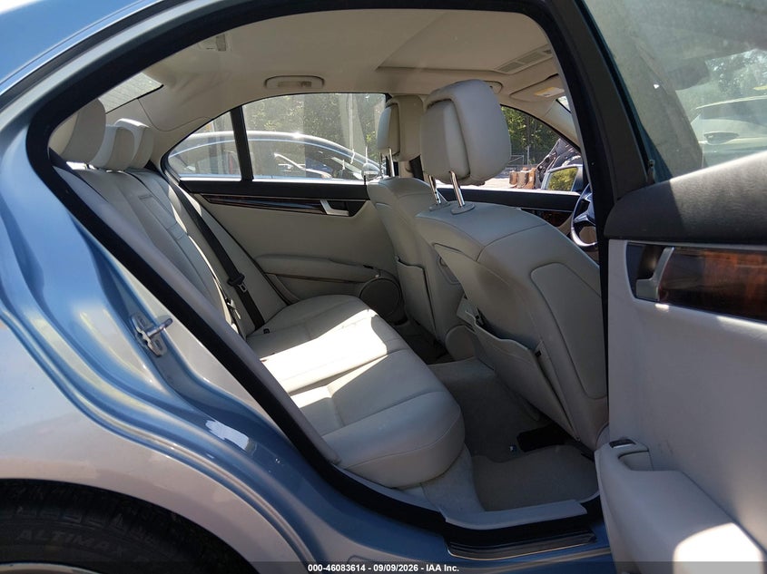 2013 MERCEDES-BENZ C 250 auction photo 8