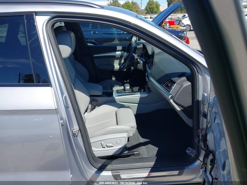 AUDI Q5 - zdjęcie 5