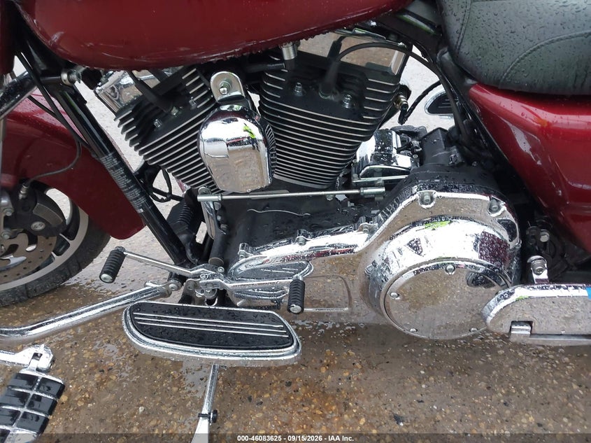 HARLEY-DAVIDSON FLHX 2009
